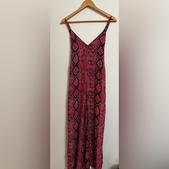 🖤Free People Snake Print Jumpsuit🖤 - Picture 5 of 8